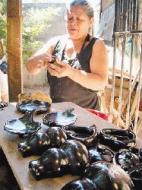 Black ceramics